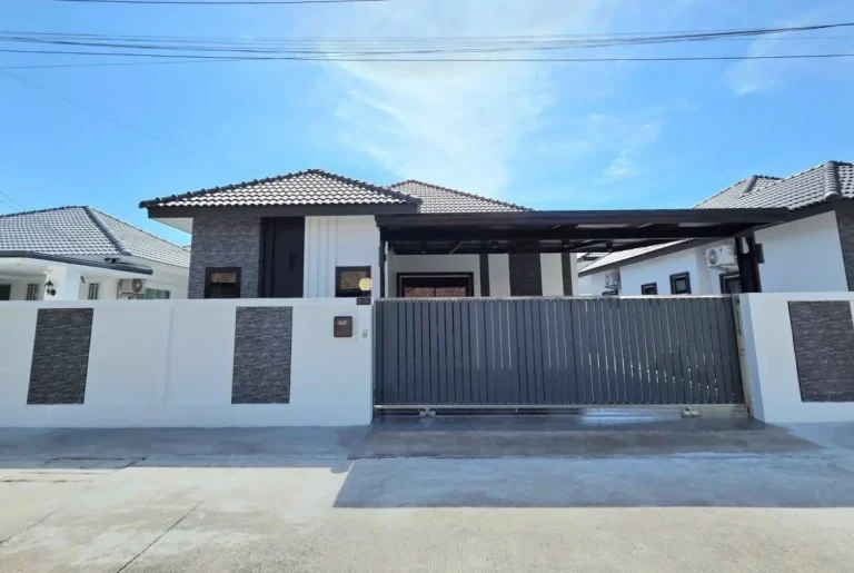 3-Bedroom House for Sale in East Pattaya