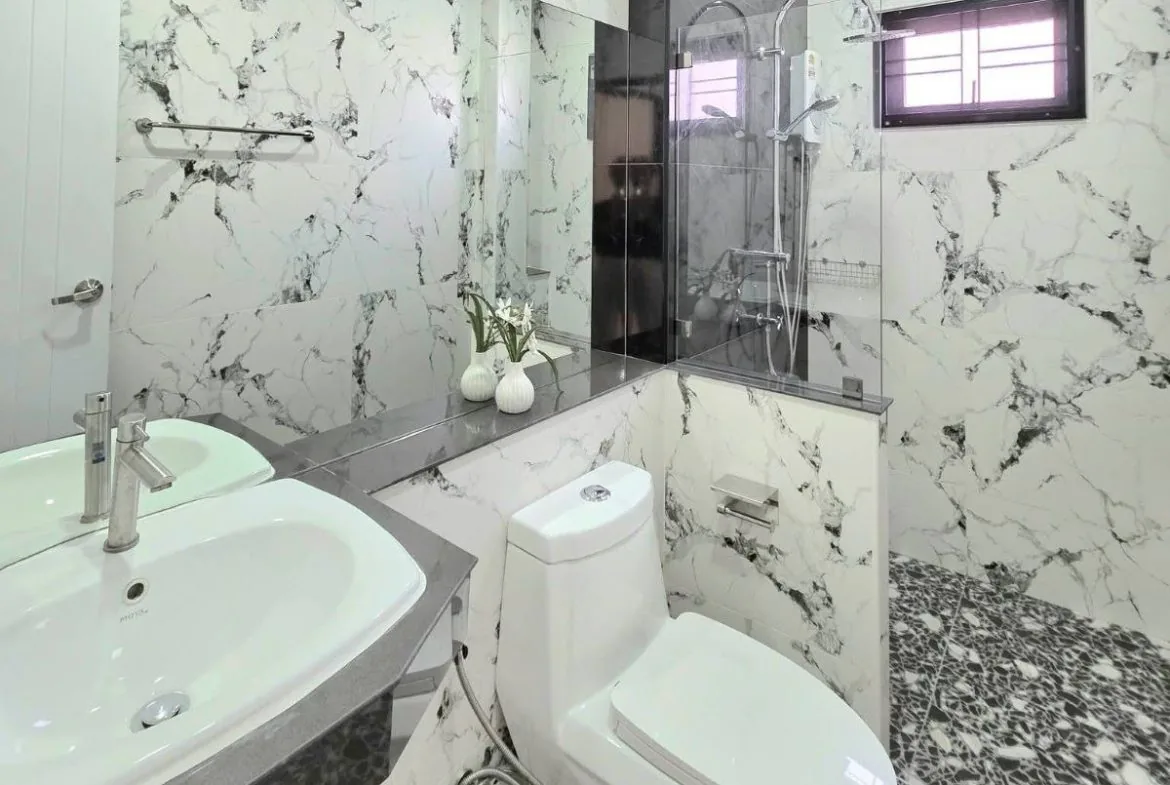 3-Bedroom House for Sale in East Pattaya — photo 3