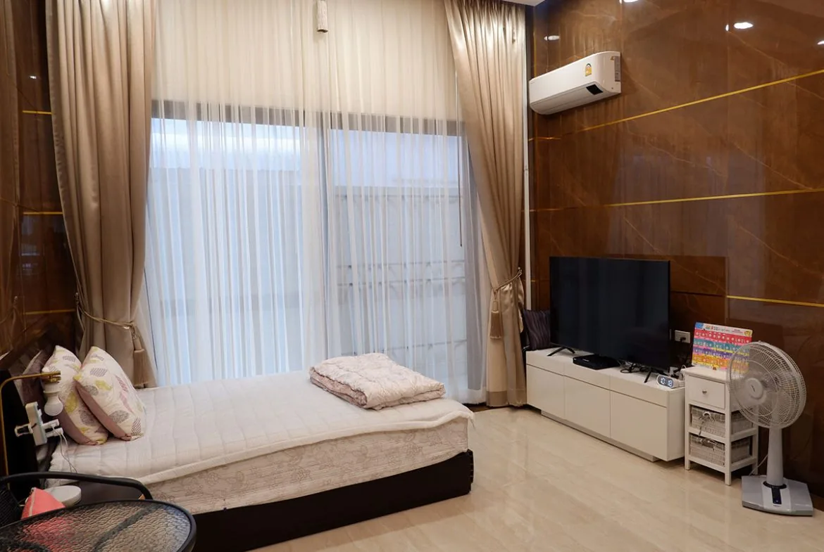 3-Bedroom House for Sale in East Pattaya — photo 2