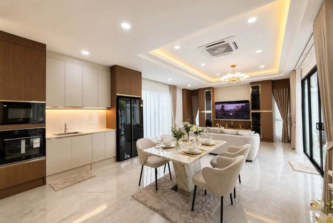 3-Bedroom Pool Villa for Sale in Jomtien – Jomtien This Pool Villa House — photo 3