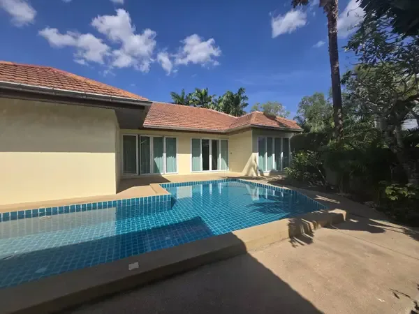 4-Bedroom Pool Villa for Sale in East Pattaya – Whispering Palms