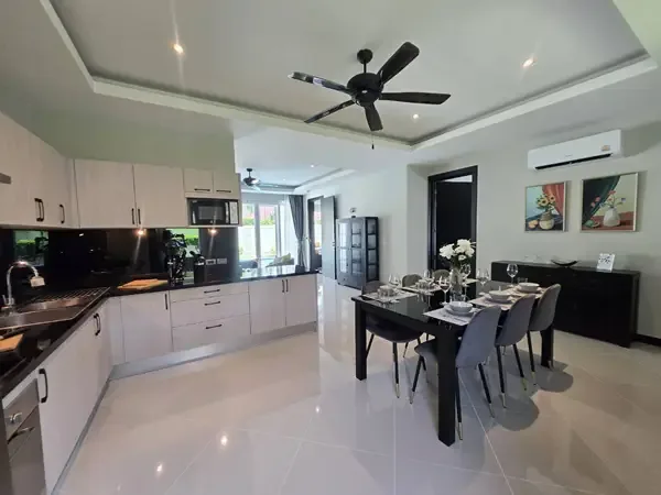 4-Bedroom Pool Villa for Sale in East Pattaya – Whispering Palms — photo 3