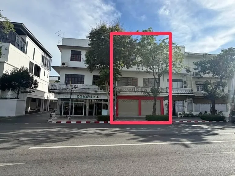 Commercial Building for Rent (2 Units) – Dusit – Main Road Frontage – Suitable for Business Commercial building for rent (2 units)