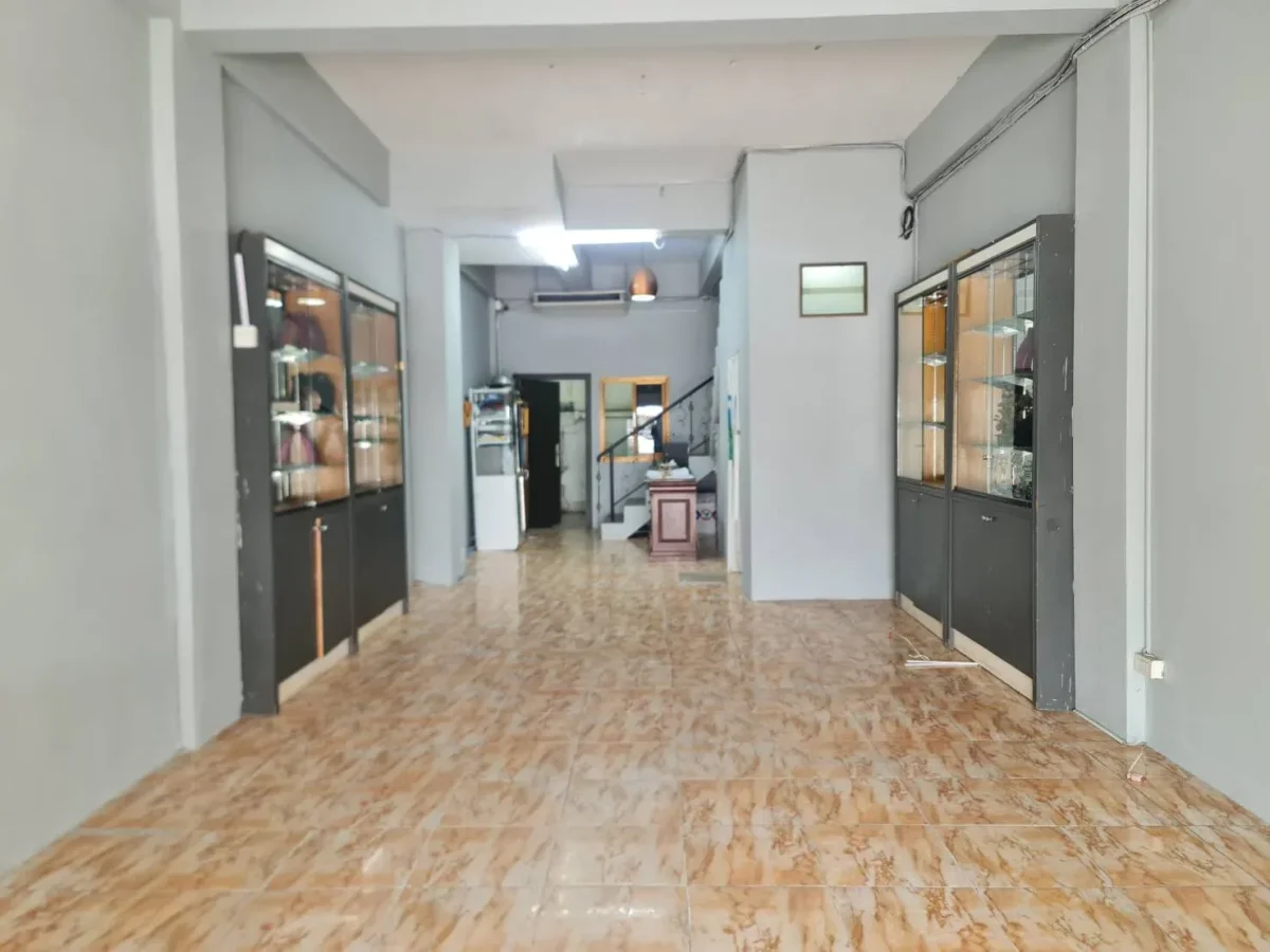 Commercial building for rent in the Jomtien-Chaiyaphruek area, Pattaya – suitable for business operations. — photo 2