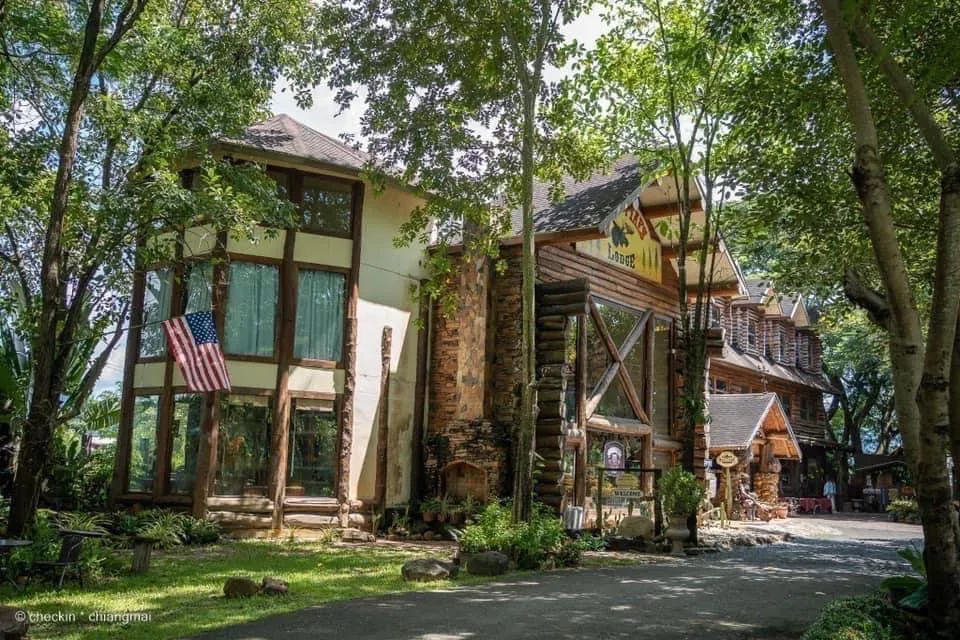 hot price on sale bigger land and wooden House in Ching Mai ขายกิจการหรือปรับเป็นบ้านสวน ร่มรื่น สันกำแพง เชียงใหม่  ลดราคาแรงมาก เรื่องจริงที่เหลือเชื่อ — photo 2