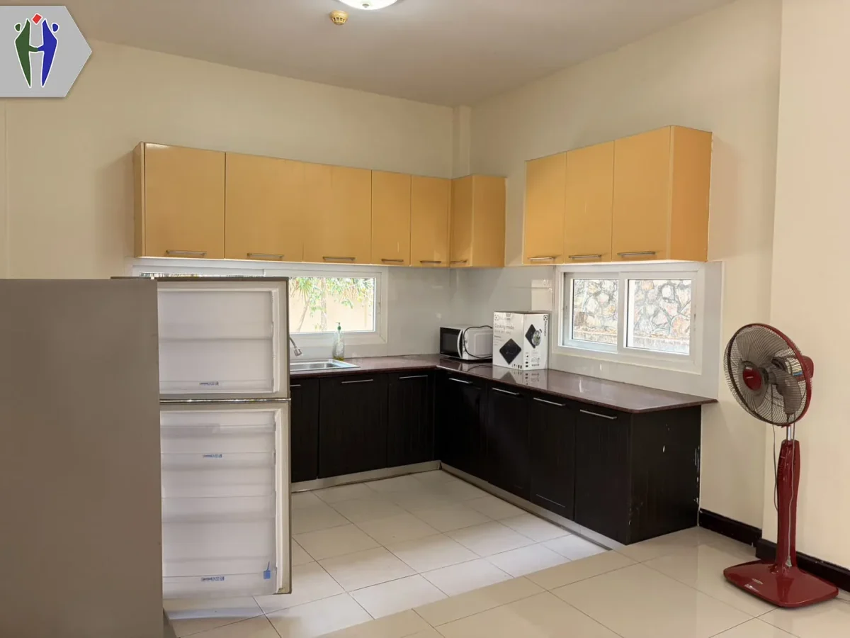 House for rent Pattaya Tungklom Tanmon , 4-5 cars parking. Pet friendly — photo 3