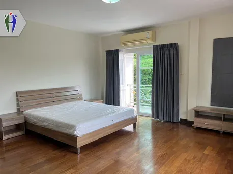 House for rent Pattaya Tungklom Tanmon , 4-5 cars parking. Pet friendly — photo 3