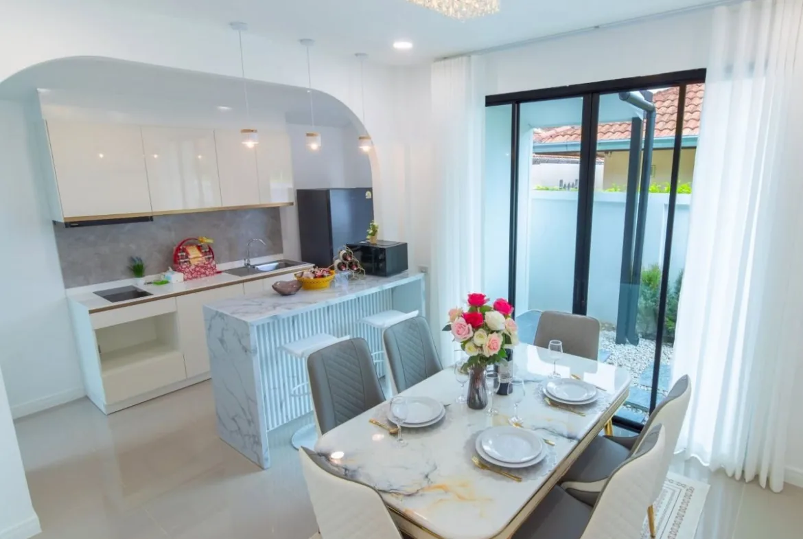 3-Bedroom Pool Villa for Sale in East Pattaya — photo 2