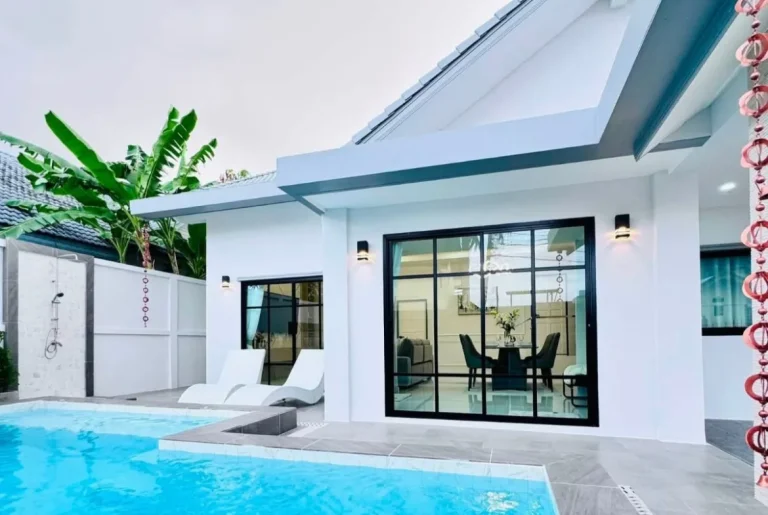 3-Bedroom Pool Villa for Sale in East Pattaya