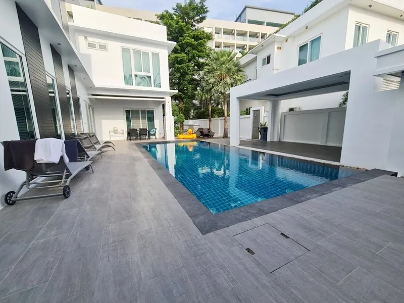 5-Bedroom Pool Villa for Sale in Jomtien – Palm Oasis Pool Villa — photo 3