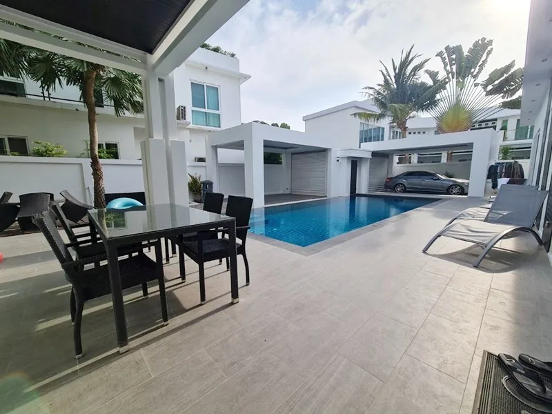 5-Bedroom Pool Villa for Sale in Jomtien – Palm Oasis Pool Villa — photo 2