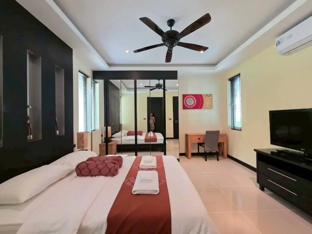 4-Bedroom Pool Villa for Sale or Rent in Mabprachan Lake – Whispering Palm — photo 3