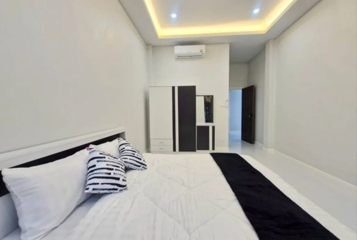 3-Bedroom House for Sale in East Pattaya — photo 3