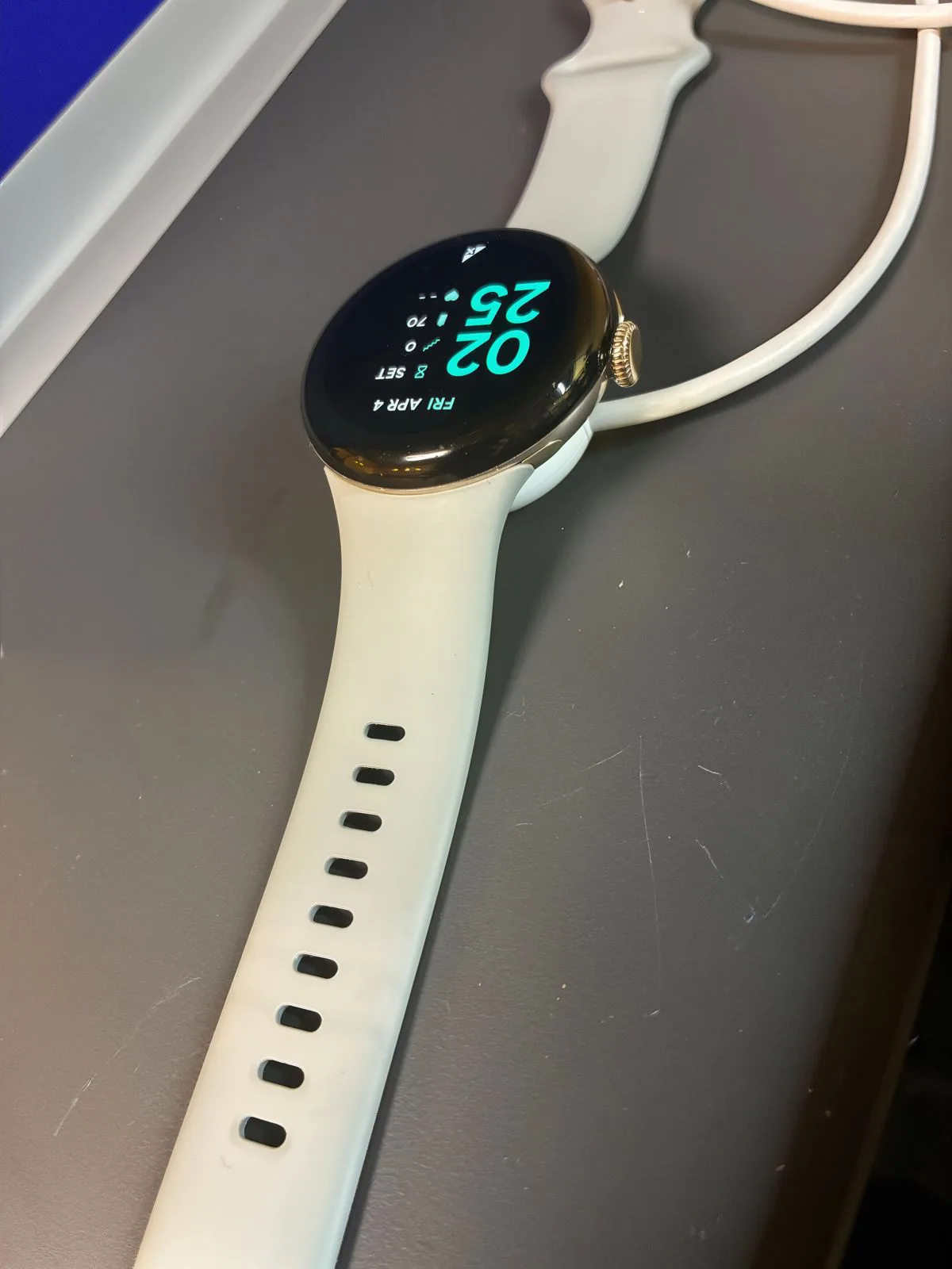 Google Pixel Watch 2 LTE, like new. Pattaya. — photo 3