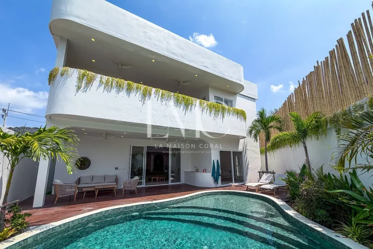 24.9MB! Huge (500 sqm) 5-Bedroom Pool Villa | Rawai, Phuket
