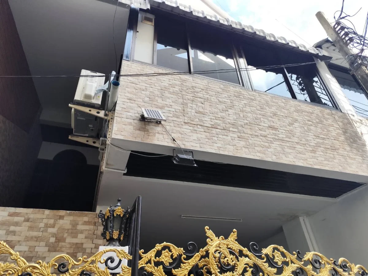 SALE TOWN HOUSE 3 STROEY WITH TENANT PER YEARLY PRIME LOATION AT SUKHUMVIT 44 — photo 3