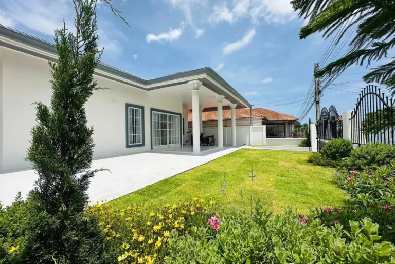 3-Bedroom House for Sale in East Pattaya