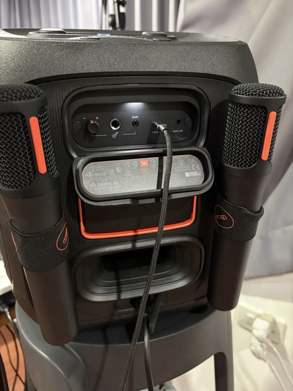 ลำโพงปาร์ตี้ JBL PartyBox Encore 2 + ไมค์ลอย 2 ตัว | JBL PartyBox Encore 2 + 2 Mics — photo 3
