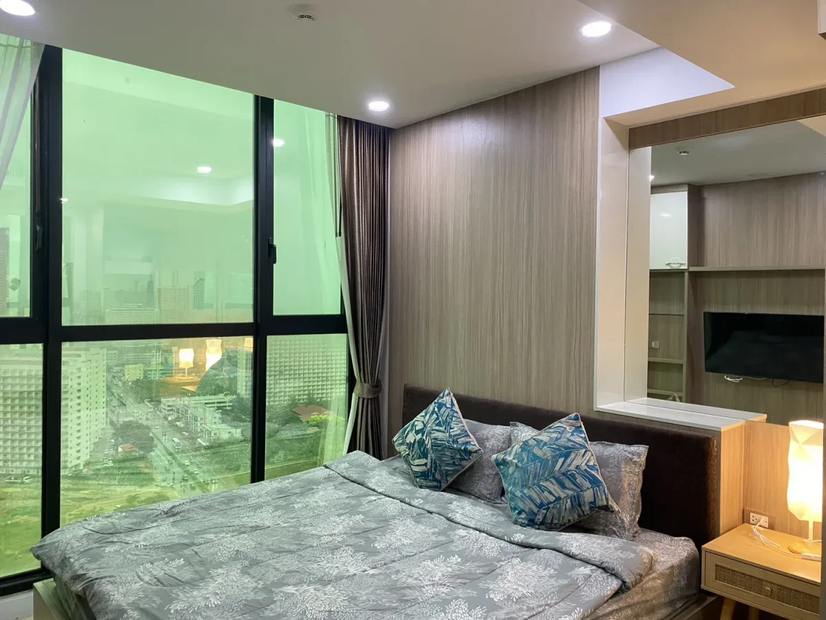 Condo for rent at Dusit Grand view — photo 2