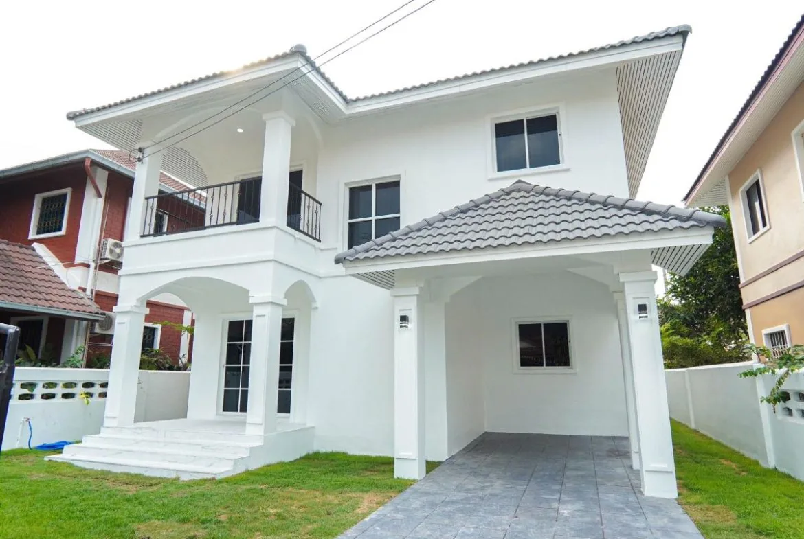 3-Bedroom House for Sale in East Pattaya — photo 1