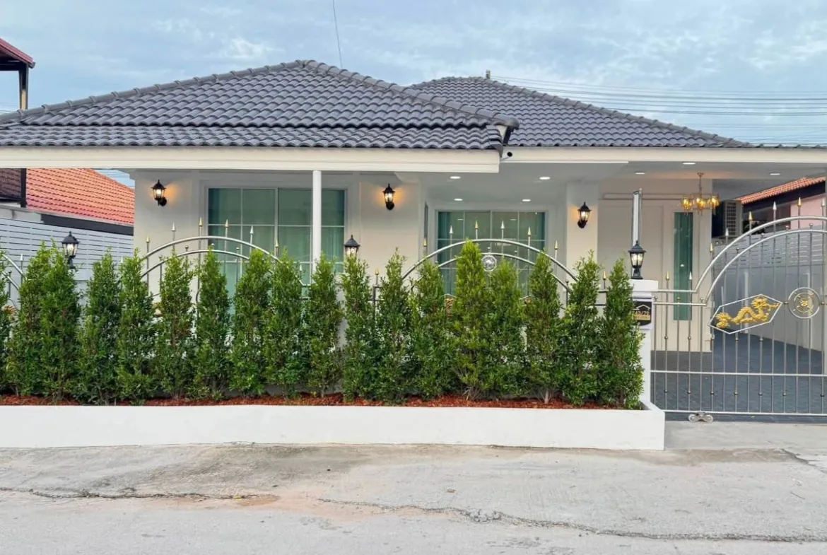 2-Bedroom House for Sale in East Pattaya — photo 1