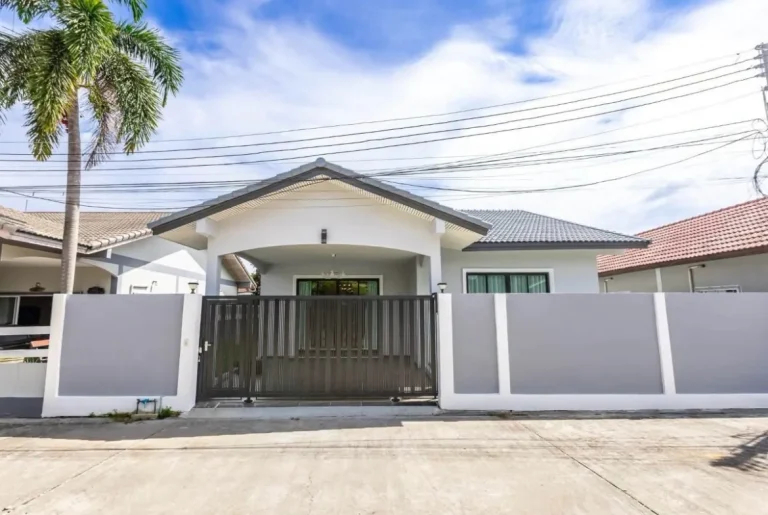 3-Bedroom House for Sale in East Pattaya – Noen Plubwan This Single House
