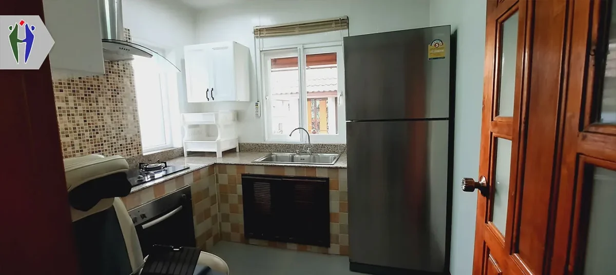 Single House Soi Chaiyapruk for Rent 3 Bedrooms 22,000 baht with Garden — photo 3